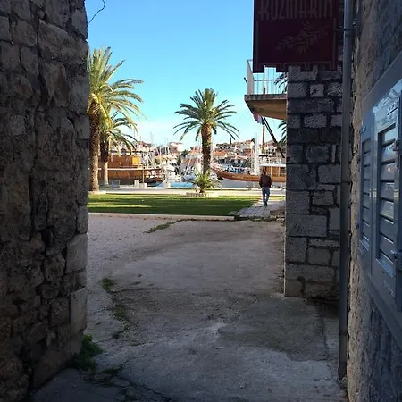 Kairos דירה טרוגיר