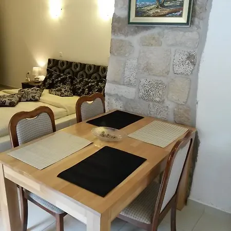 Kairos Trogir